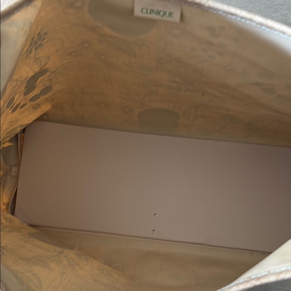 Clinique Floral Print Tan and Green Women's Bag GUC - Picture 5 of 6